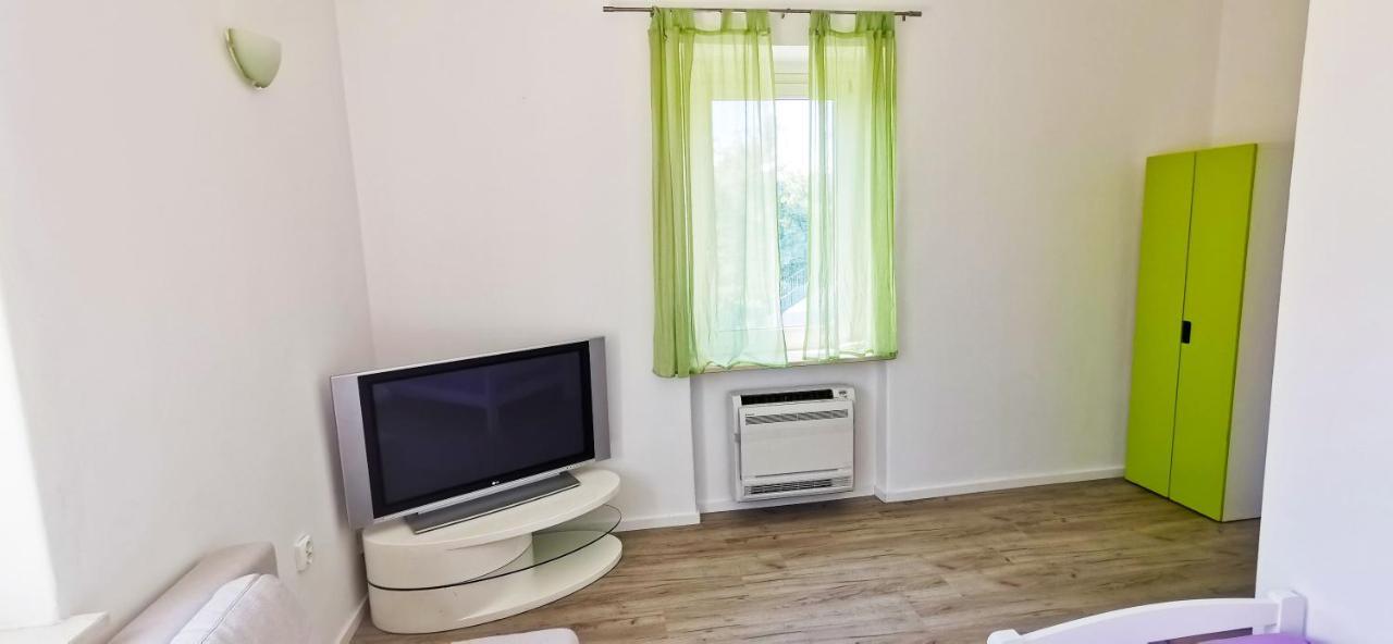 Spring Rooms سبليت المظهر الخارجي الصورة